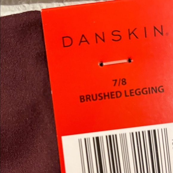 Danskin Burgundy High-Waisted Leggings - Picture 5 of 13